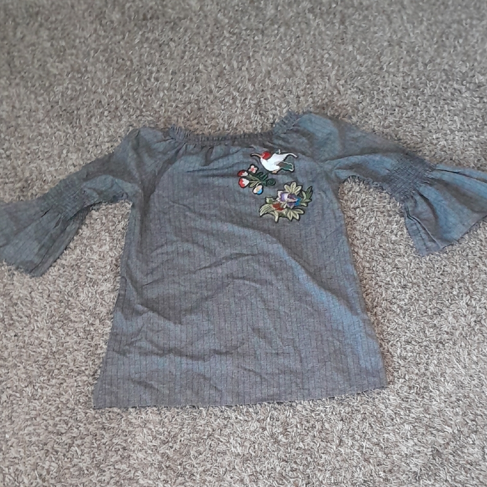 Velzera Gray Blouse Elegant Top